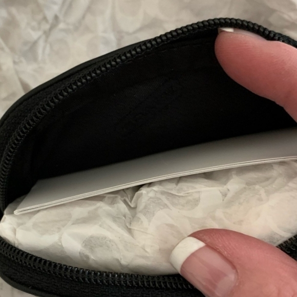 RARE MINT NIB “Vintage” Coach Small Leather Cosmetic pouch Glove tanned Leather - Picture 4 of 4